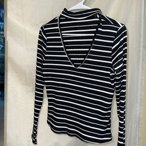 Charlotte Russe long sleeve stripped choker top size small/medium